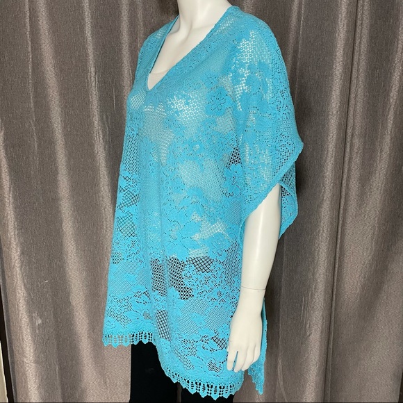 Chico’s Women’s Lightweight Light Blue Lace Poncho - Picture 3 of 12